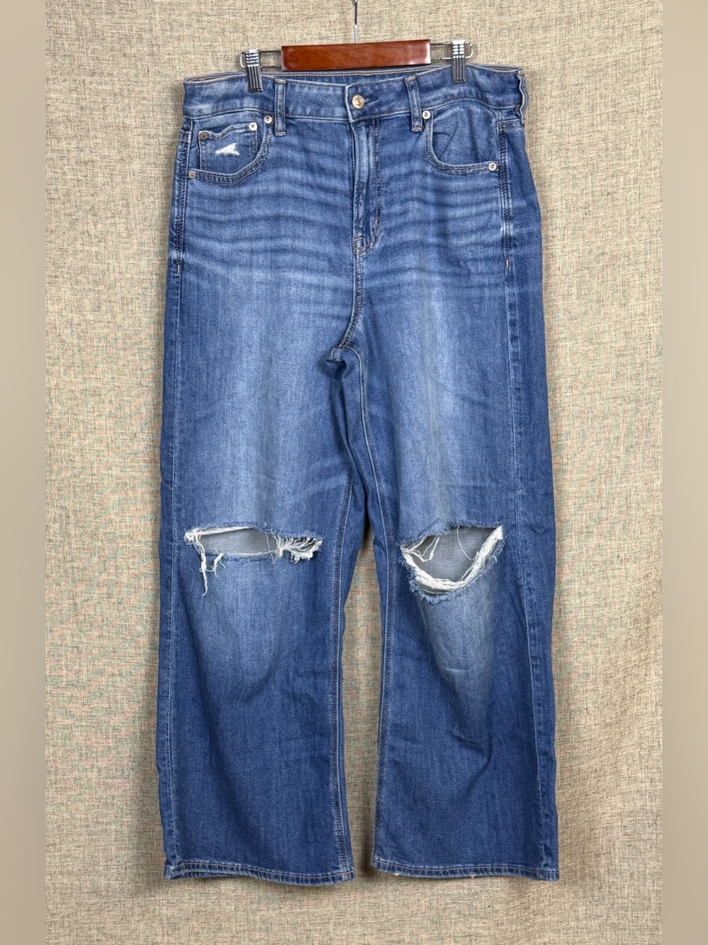 American Eagle Outfitters Super High-Rise Baggy Wide Leg Distressed Jeans
